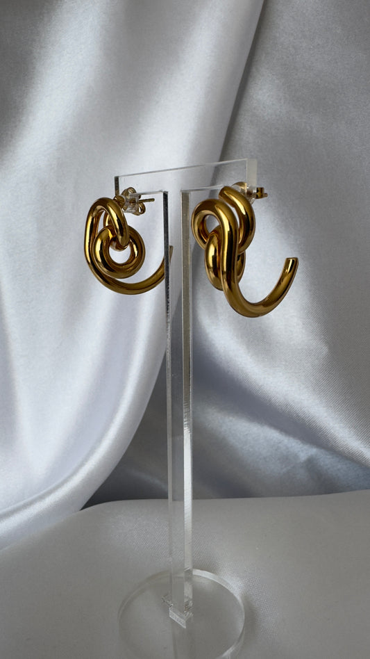 Brinco Elos Dourados