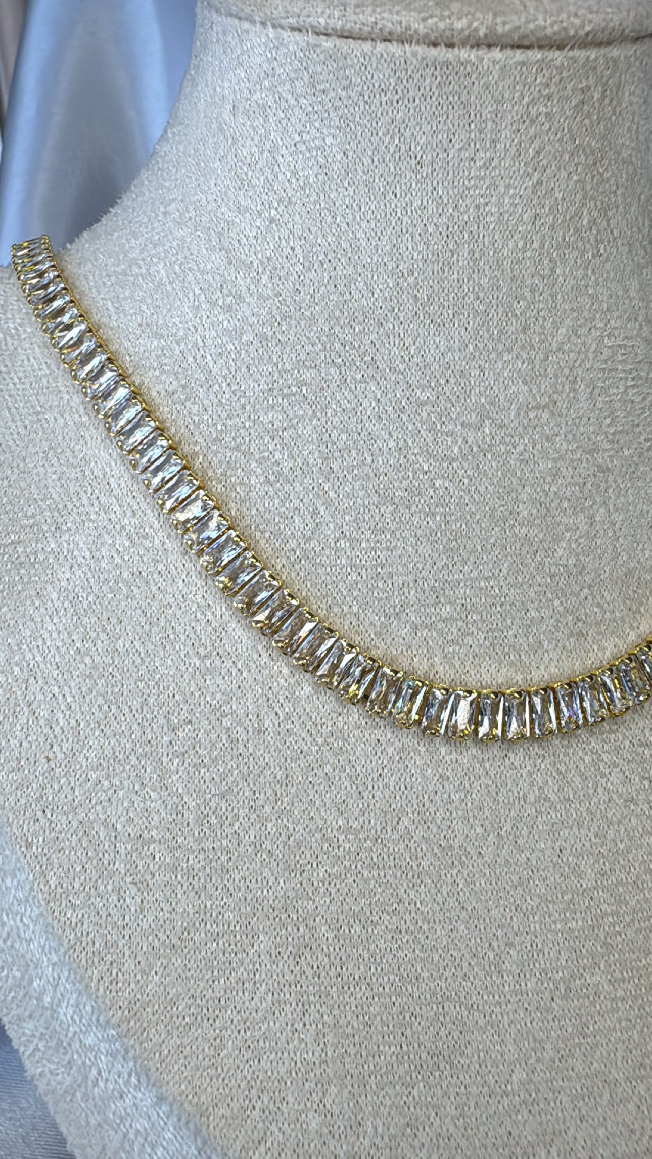 Colar Riviera Retangular Cristal