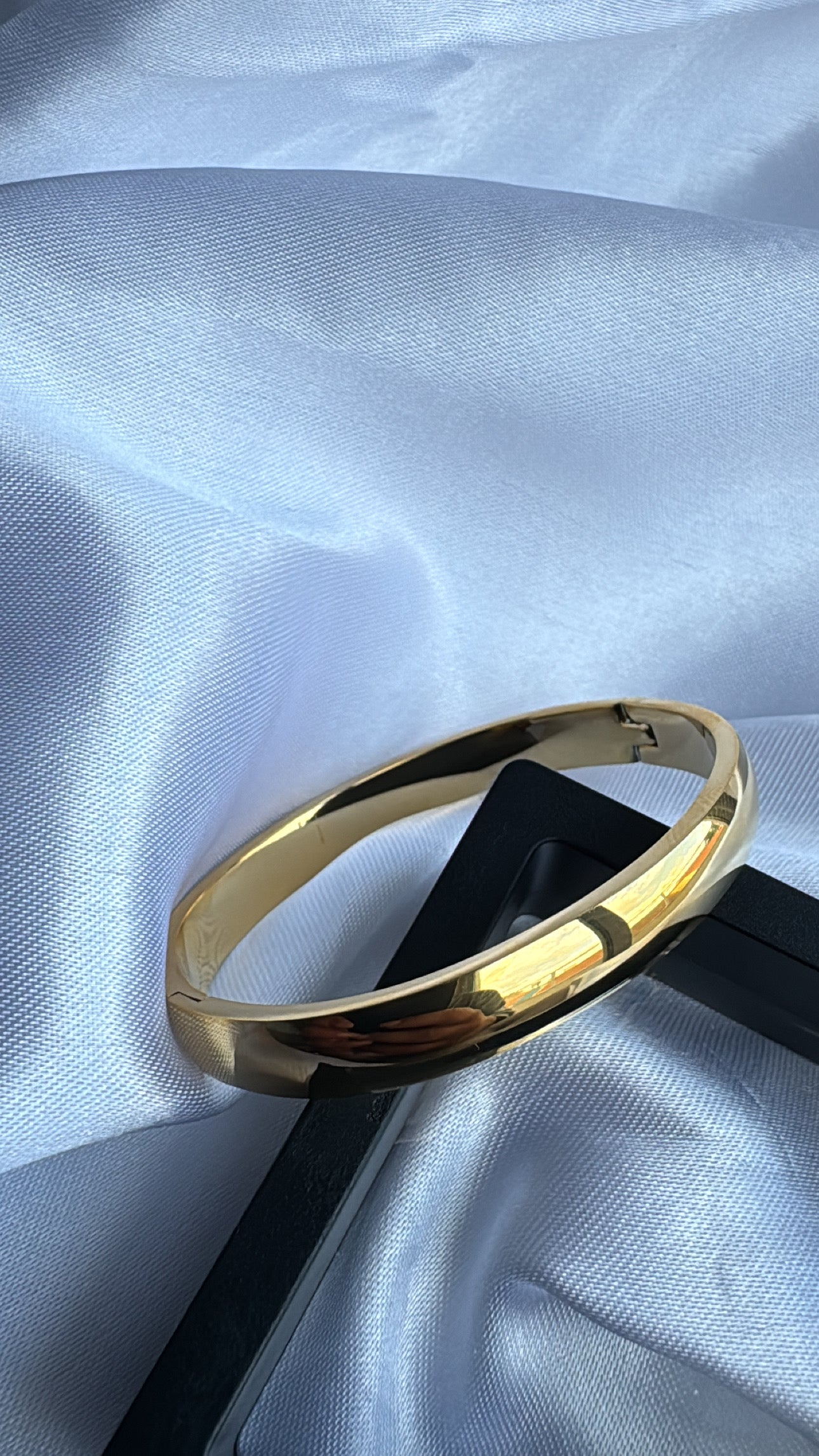 Bracelete Dourado Liso