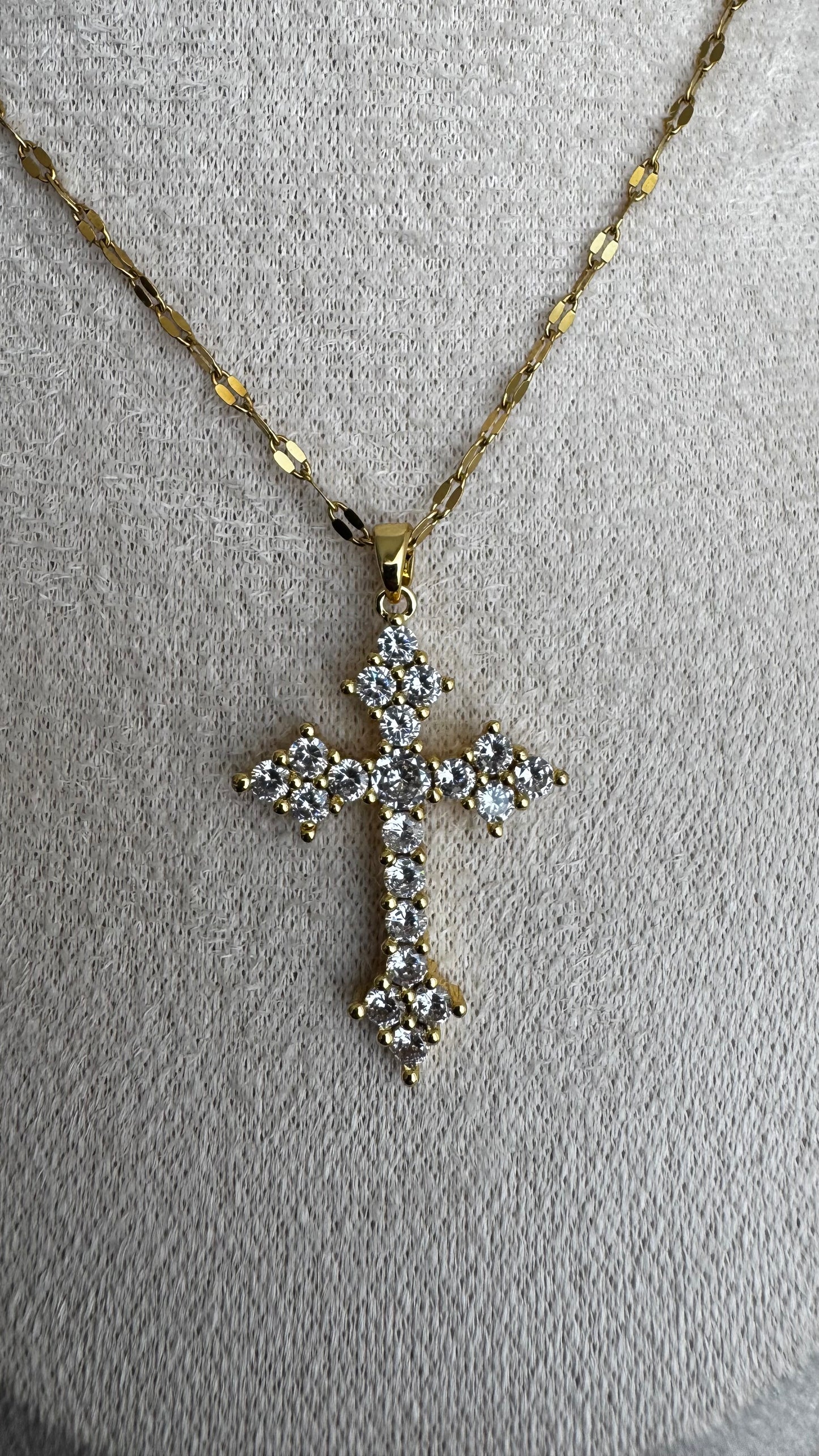 Colar Cruz Cravejada Aço