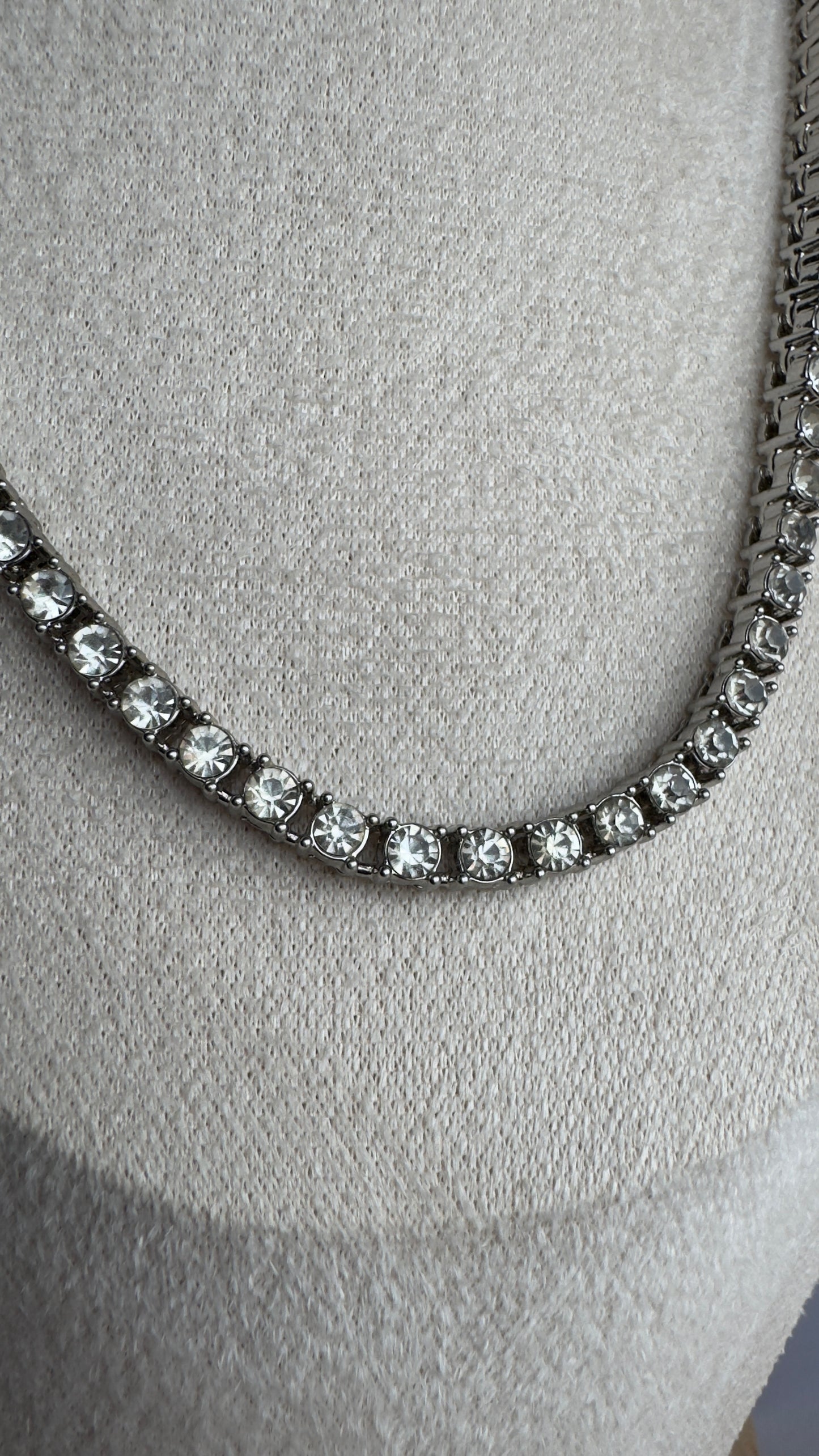 Colar Riviera em Aço