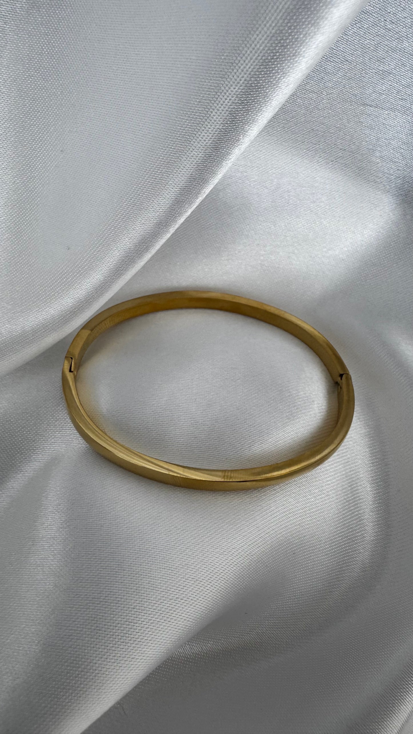 Bracelete Fino Dourado