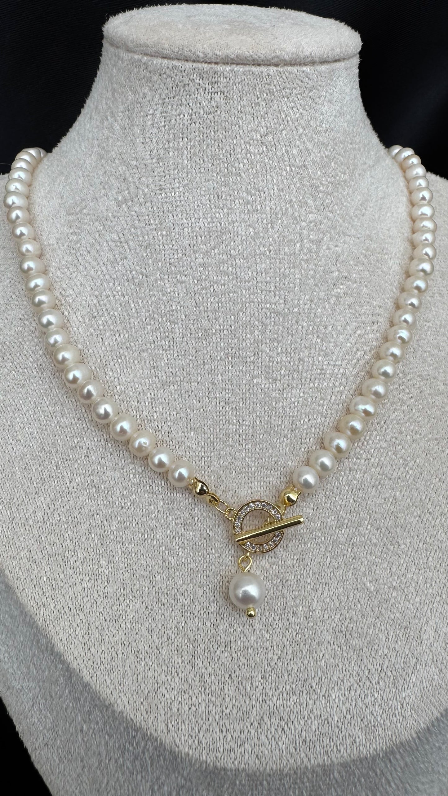 Colar Perolas Pequenas