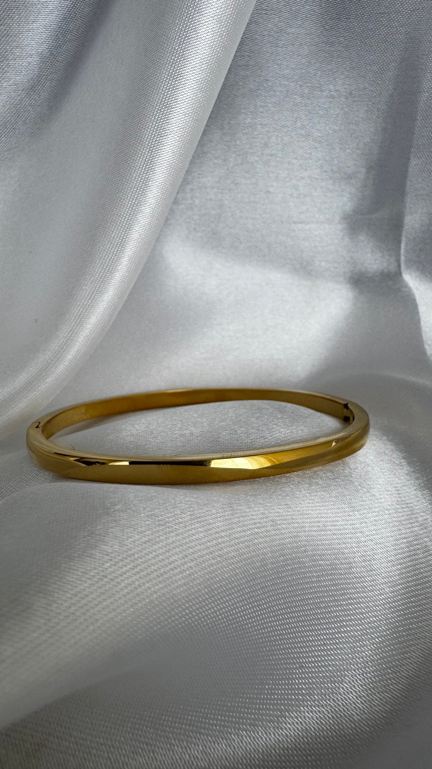 Bracelete Fino Dourado