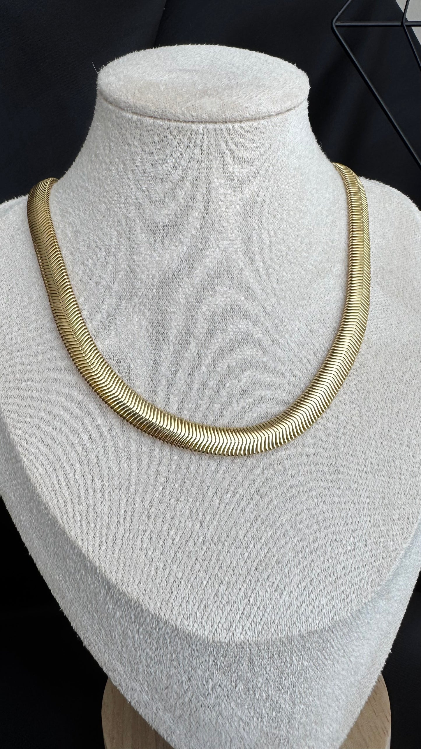 Colar Snake Dourado 8mm