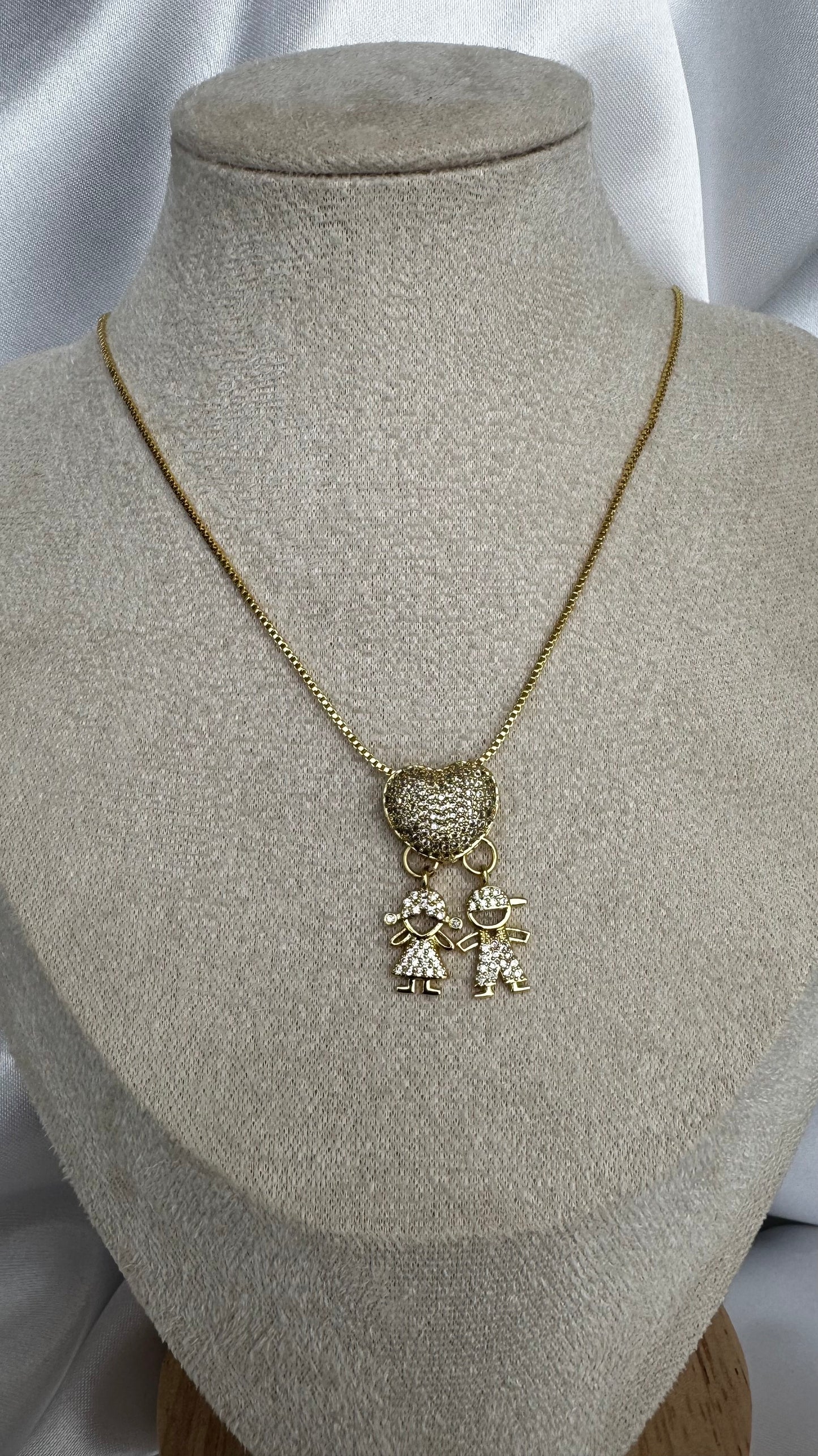 Colar Filhos 2 crianças