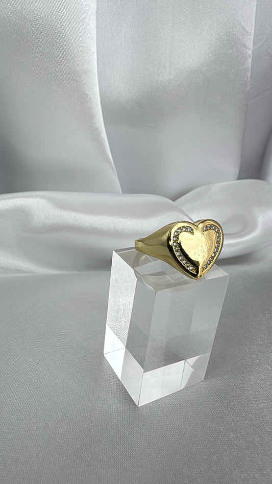 Anel Coração com Zircônias Regulável