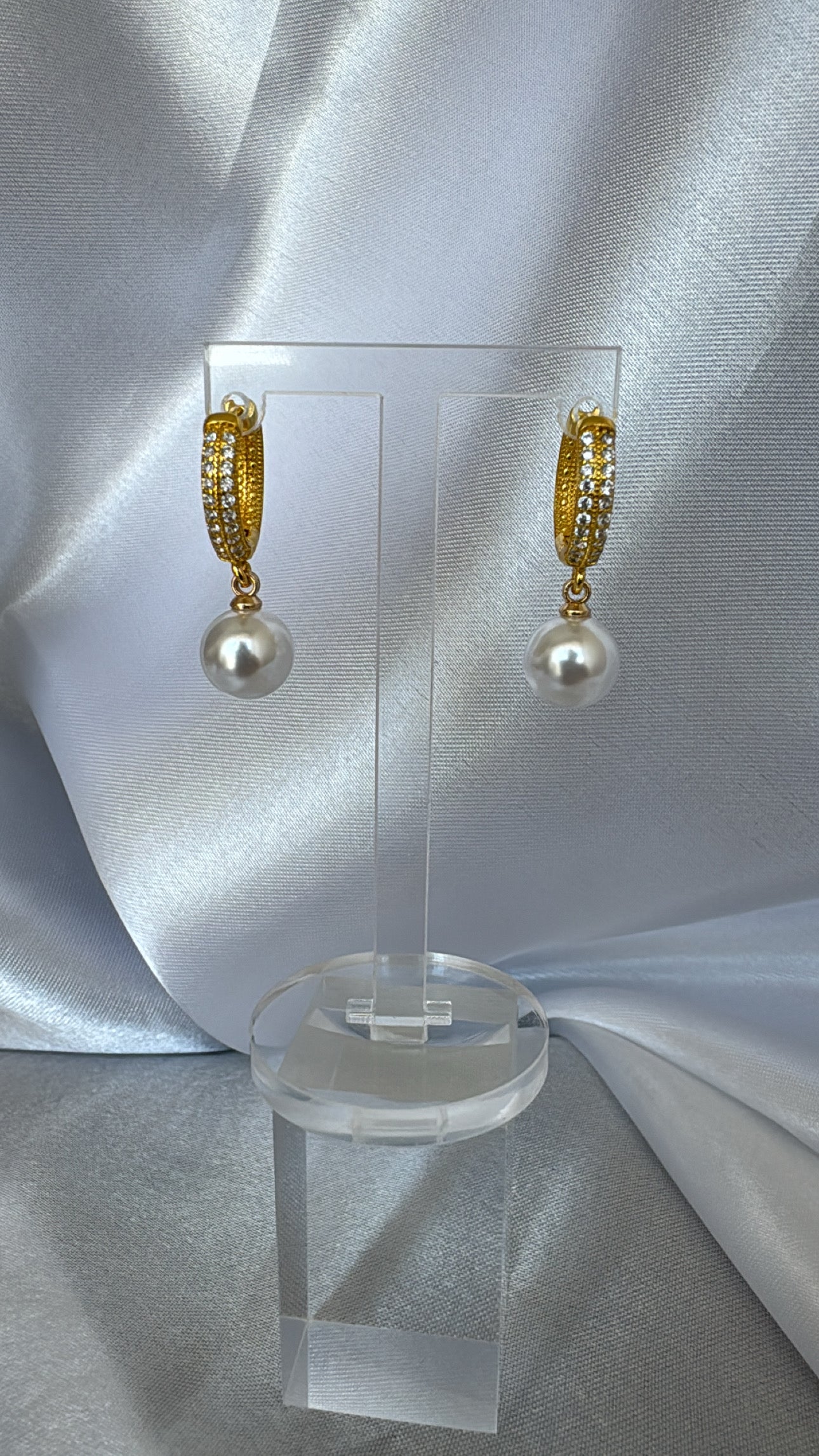 Brinco Argola e Pérolas