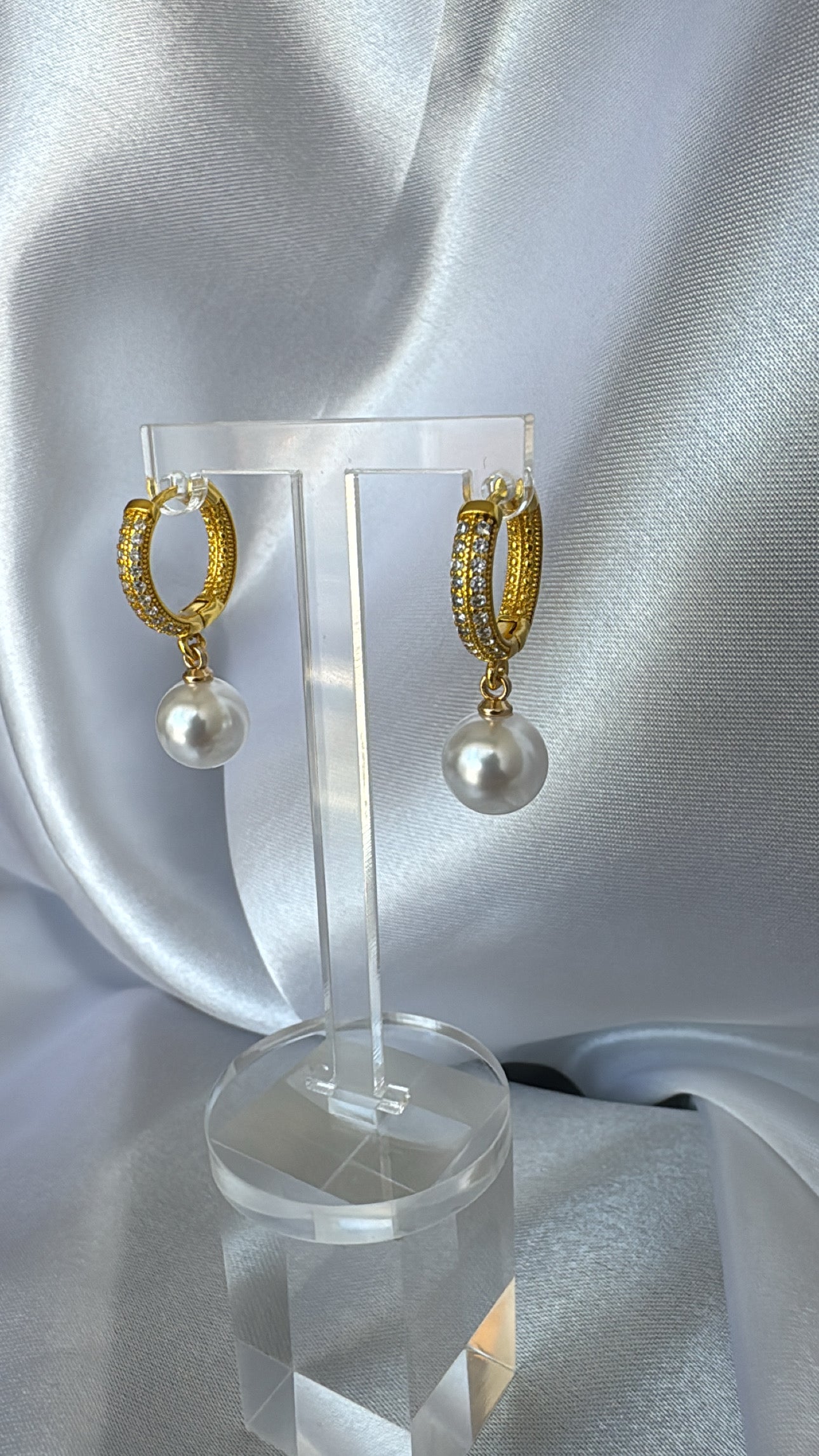 Brinco Argola e Pérolas