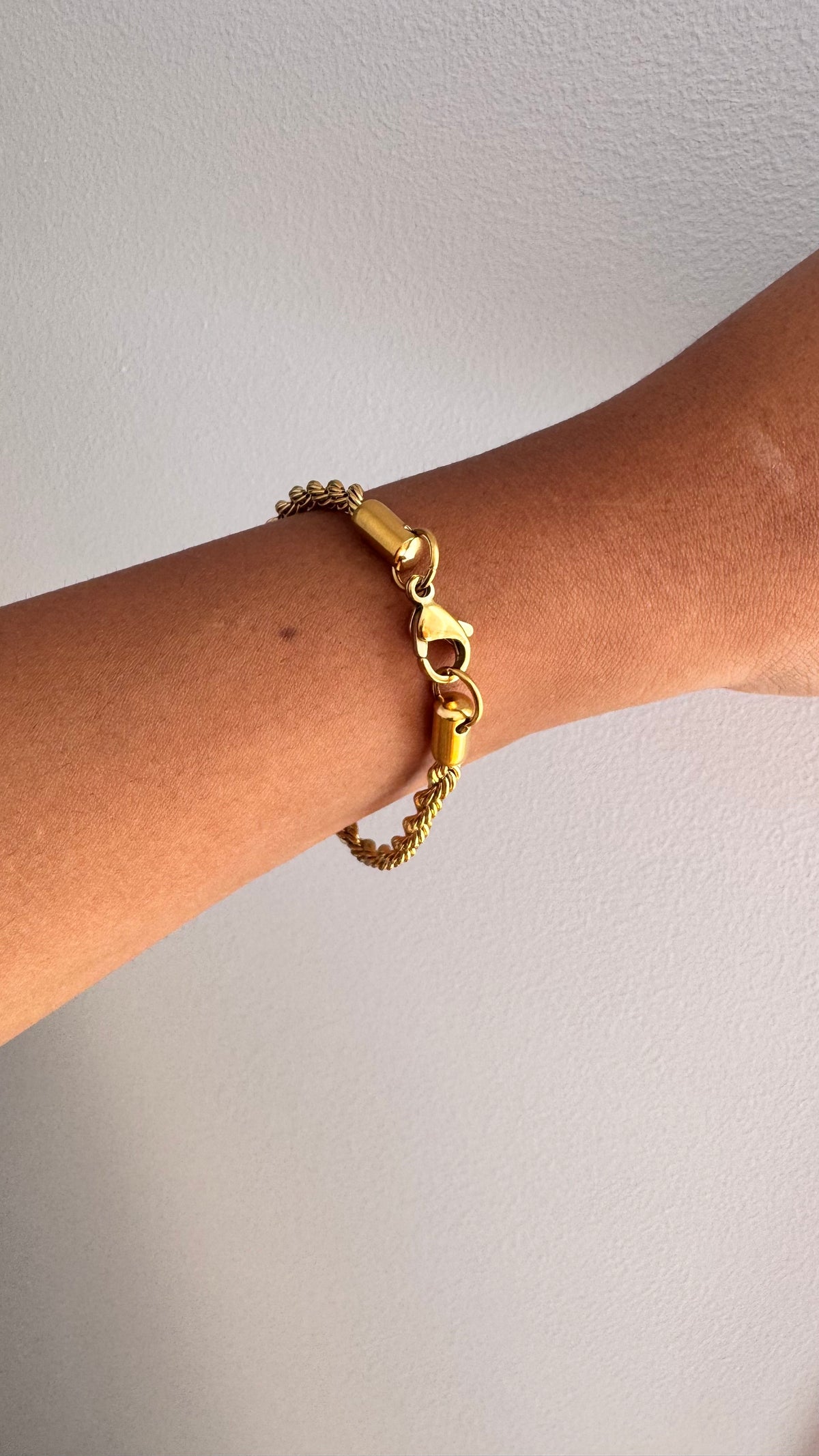 Pulseira Cordão Baiano em aço inoxidável Dourada 4mm