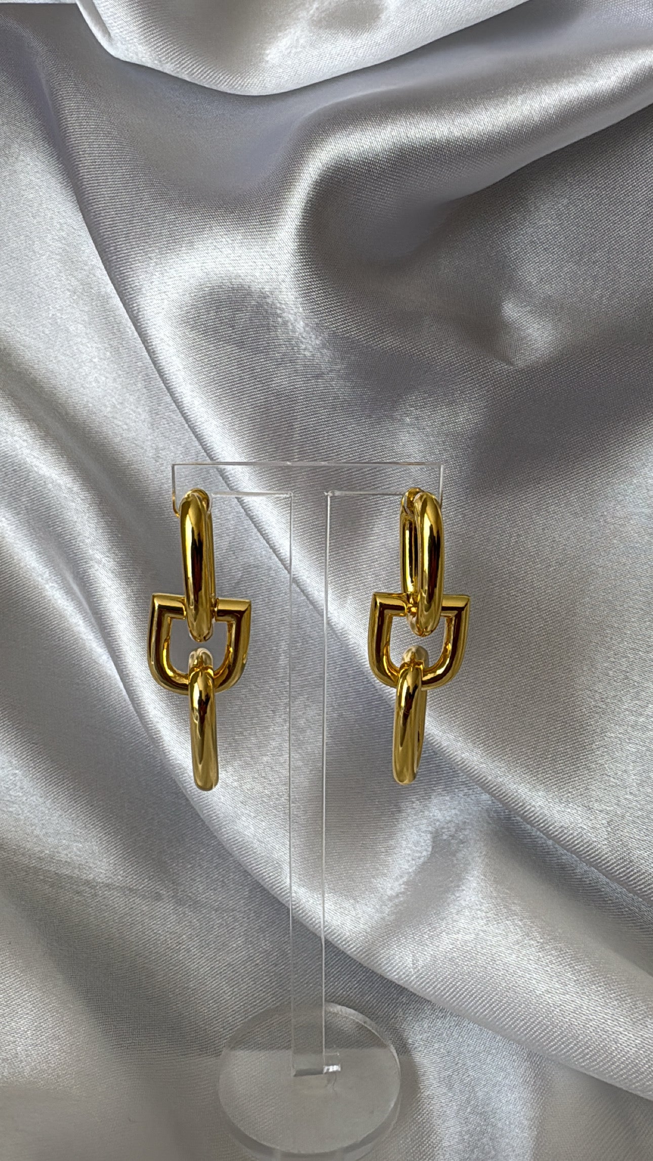 Brinco Elos Geométricos Dourado