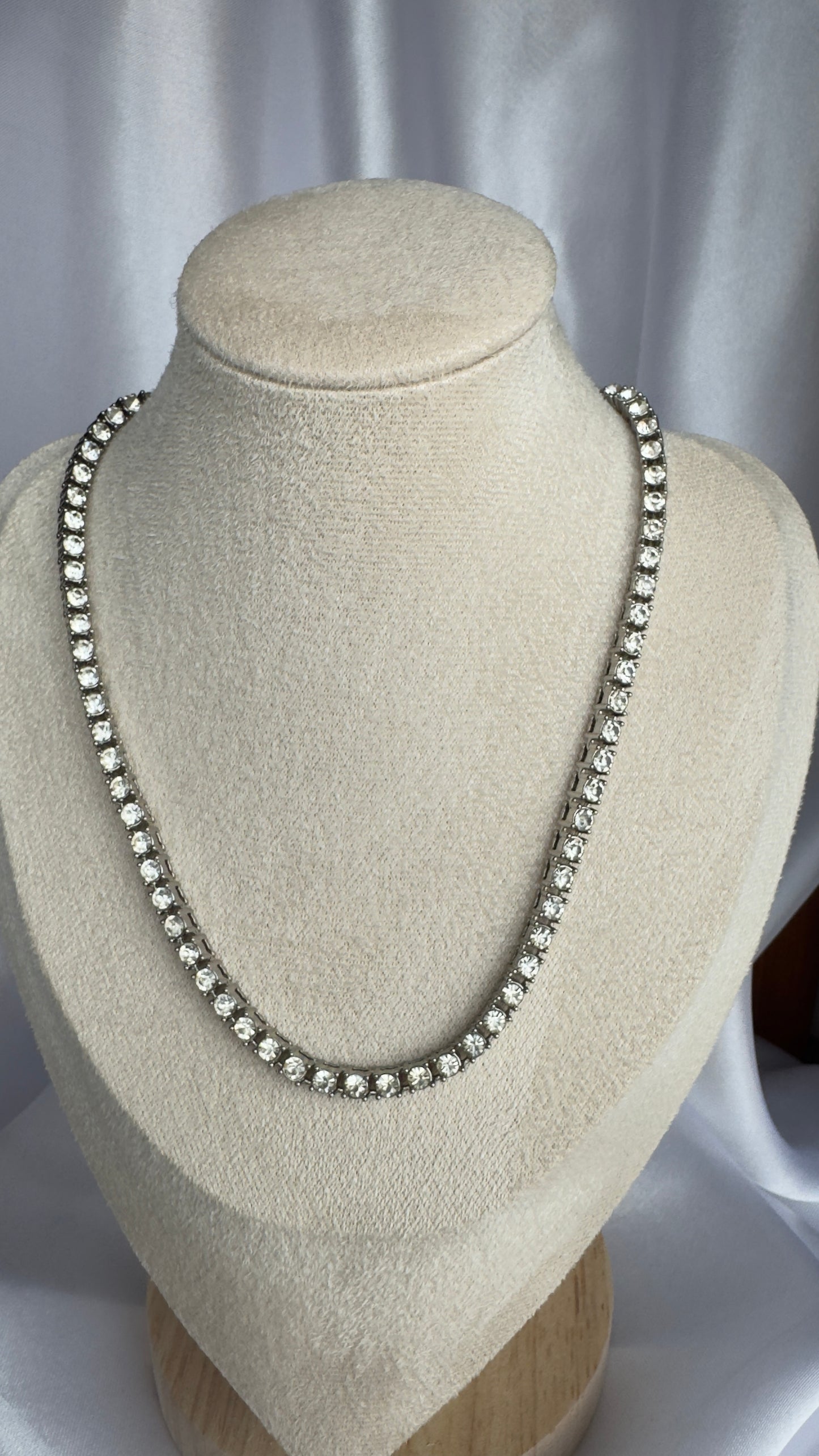 Colar Riviera em Aço