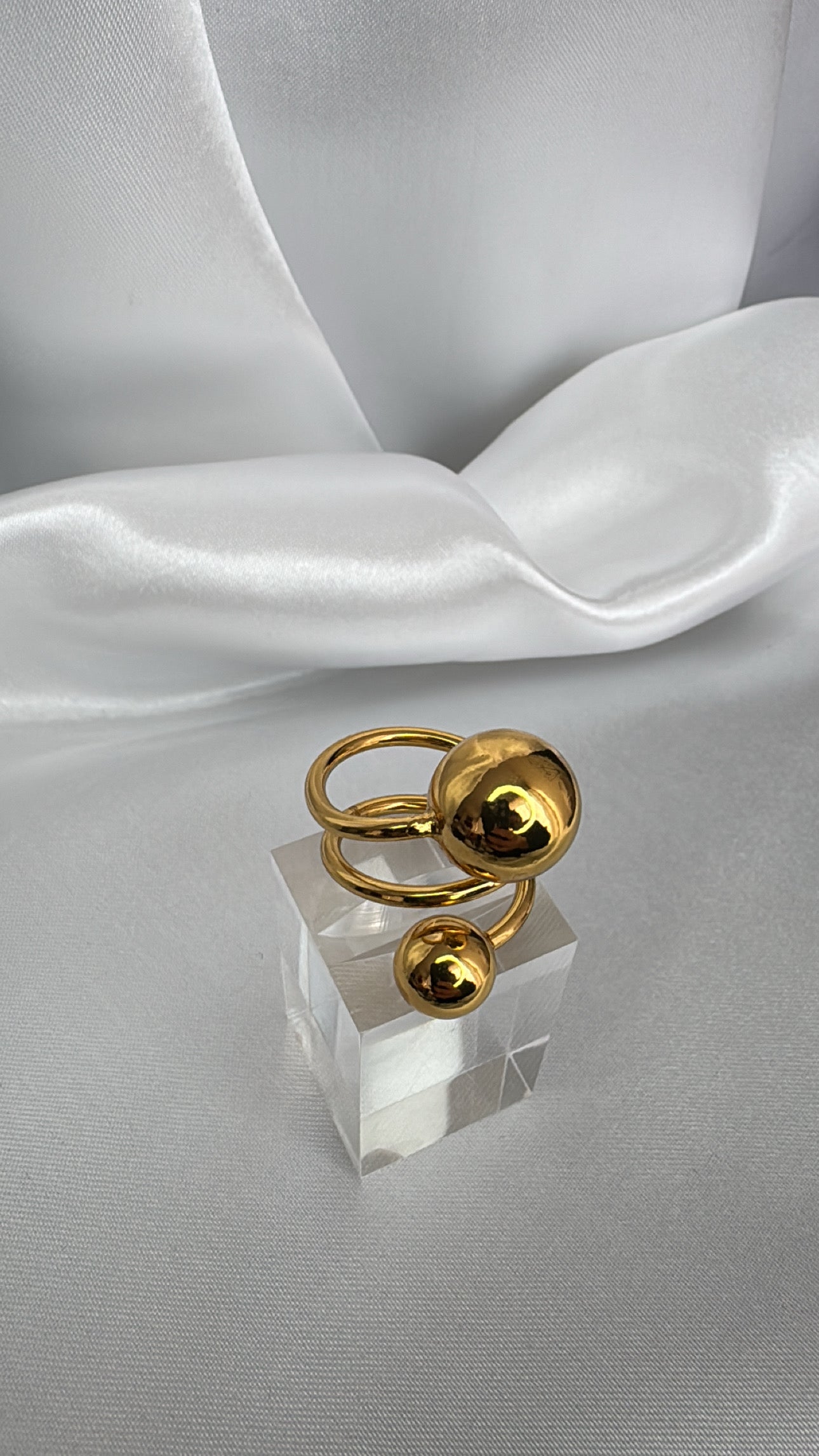 Anel Esferas em Aço